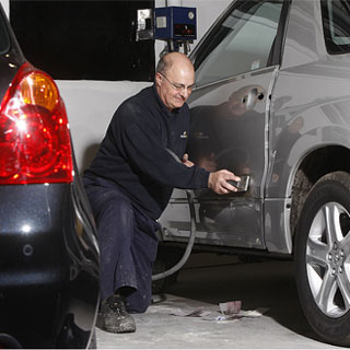 Located in South Nowra, Bellert and Bennett provide the highest standards in auto body repairs.